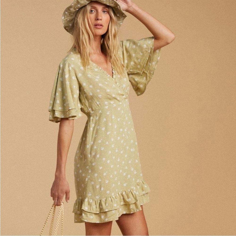 Billabong Light Green Floral Dress